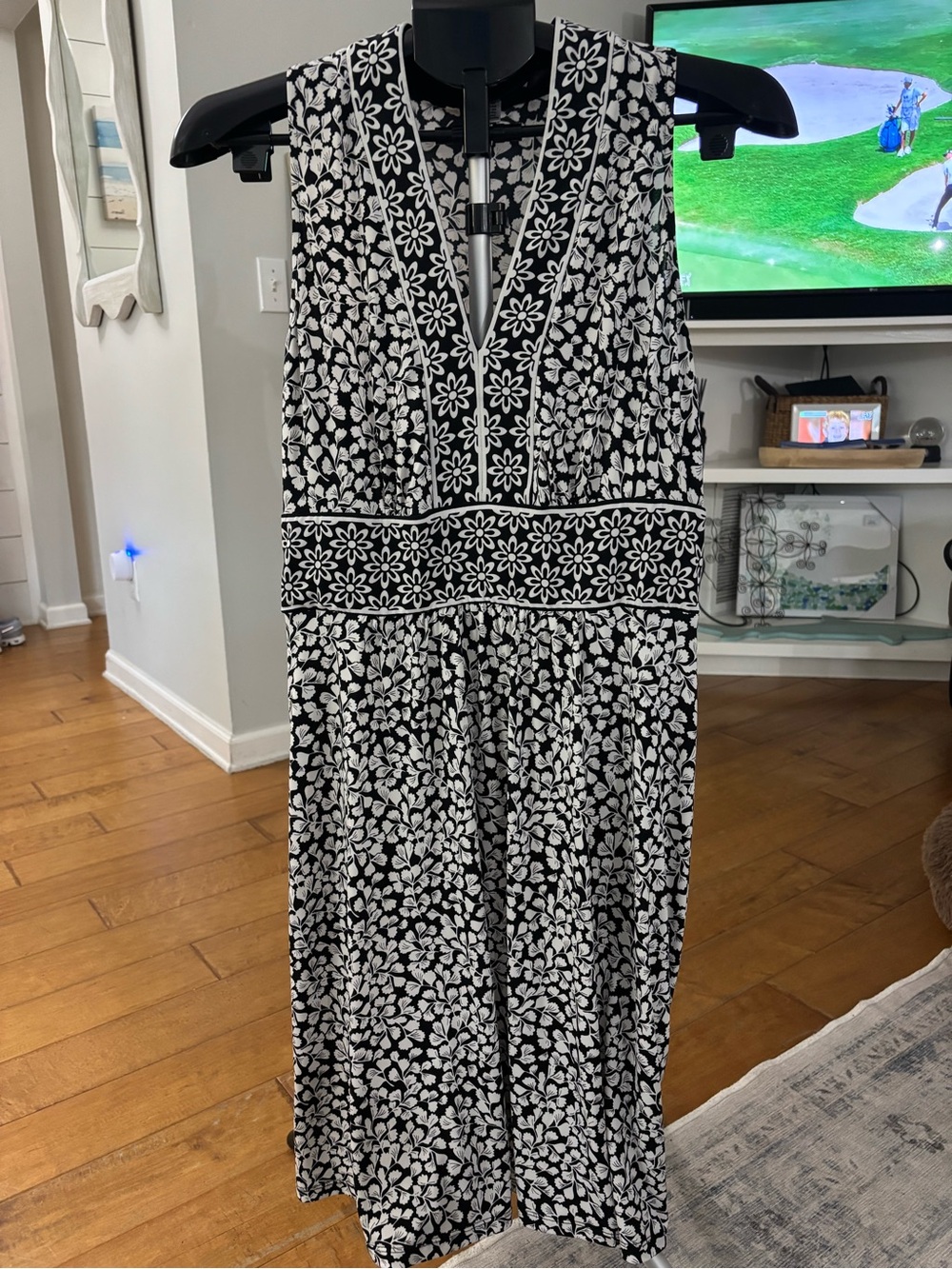 Sleeveless Black & White Floral Midi Dress